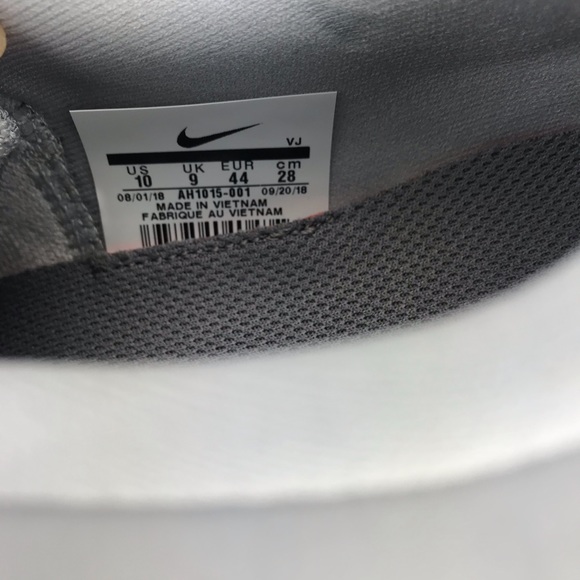 Nike Odyssey React 2 Flyknit - Picture 6 of 6